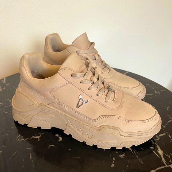 windsor platform sneakers